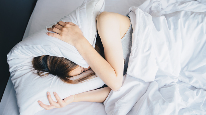 晚上睡不著，白天起不來？心理因素可導致“主觀性失眠”