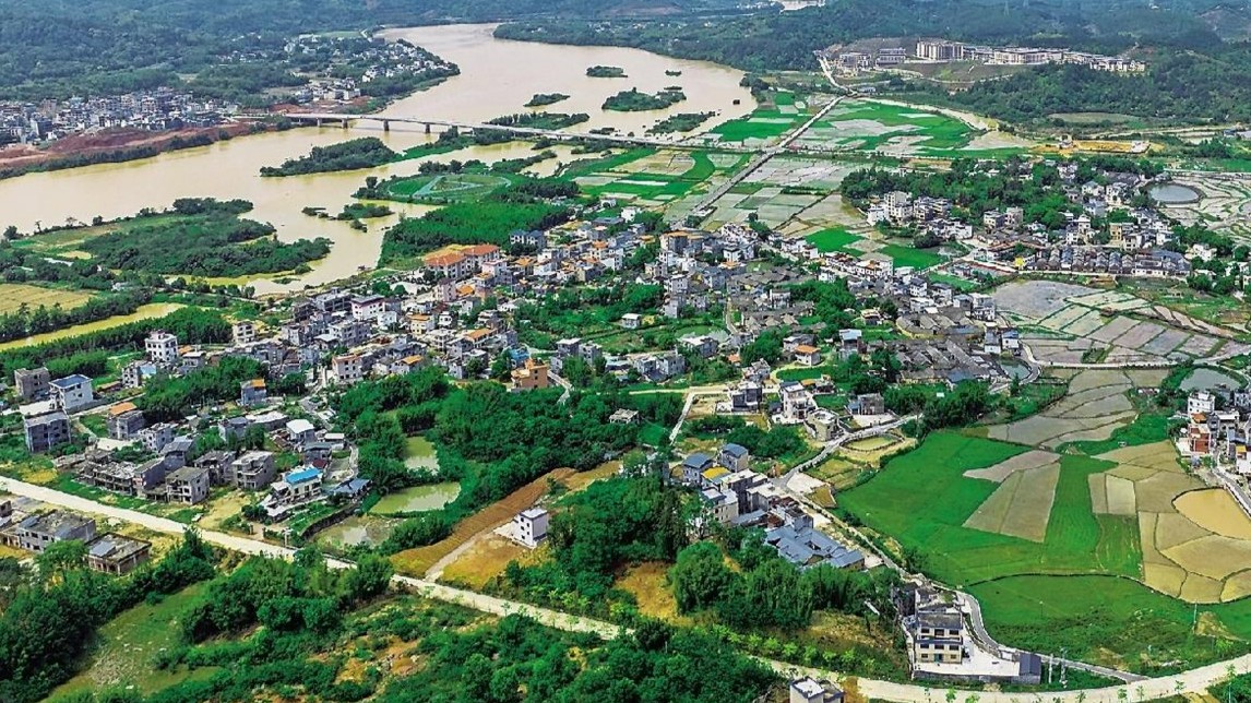 广东加力提速推进“百千万工程” 开创县镇村高质量发展新局面