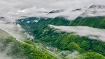 为子孙后代留下山清水秀的生态空间 为子孙后代留下山清水秀的生态空间