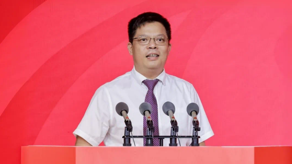 邱亚洪任广东省中医药局局长 曾在多所高校任职