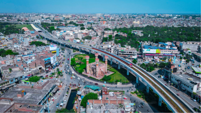 Guangzhou Metro Group marks five years of safe operations on Pakistan's first subway