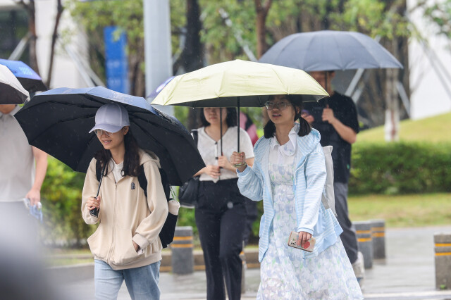 Guangdong braces for possible typhoon impact in next 10 days