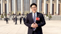 京港澳连线|全国人大代表霍启刚:政府工作报告多次提及“创新”,数字经济为香港发展提供动力 京港澳连线|全国人大代表霍启刚:政府工作报告多次提及“创新”,数字经济为香港发展提供动力