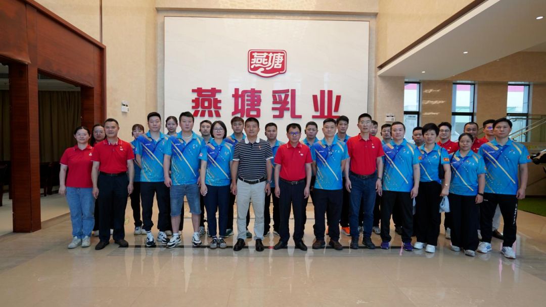 党建引领“乒”活力，优鲜健康促发展