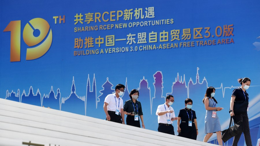 China's commitment to the world in key CPC blueprint bolsters global confidence