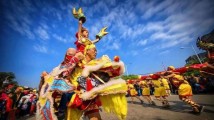 “龙”究竟是Loong还是Dragon?“老广”们这样看 “龙”究竟是Loong还是Dragon?“老广”们这样看