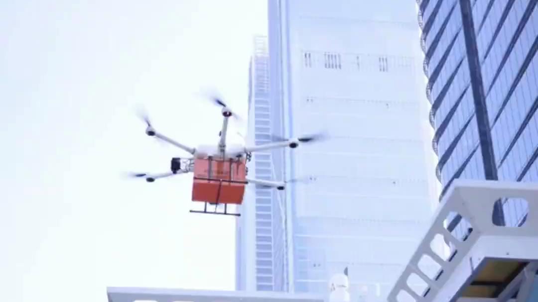 Drone delivers takeout in under 10 minutes in China's Guangzhou