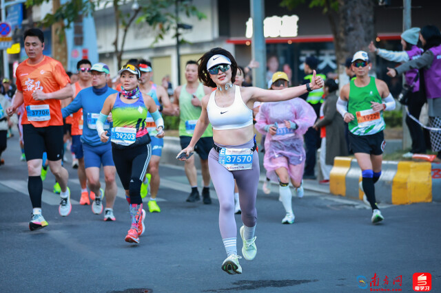 2026容桂马拉松起跑,摄影:曹雅琴