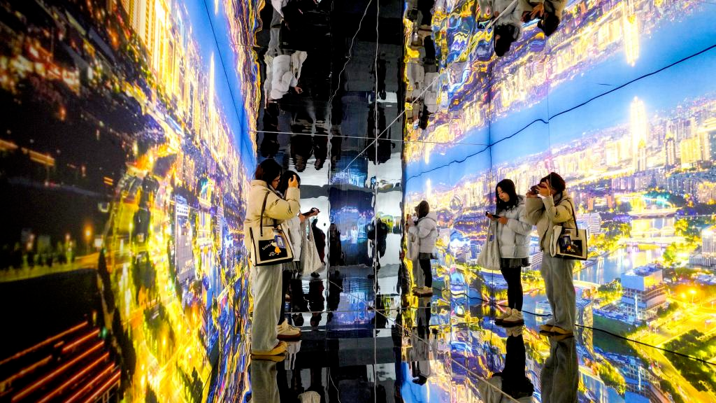 Diverse exhibitions staged across China during New Year holiday
