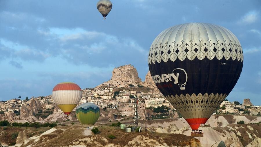 Interest in Türkiye soars among Chinese tourists after introduction of visa-free entry