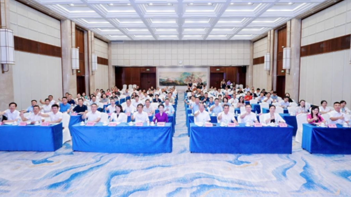 共建粤桂农业协作新生态，来宾市现代农业招商大会在广州举行