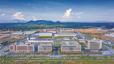 阳江阳西产业园区。 　　李 泮摄