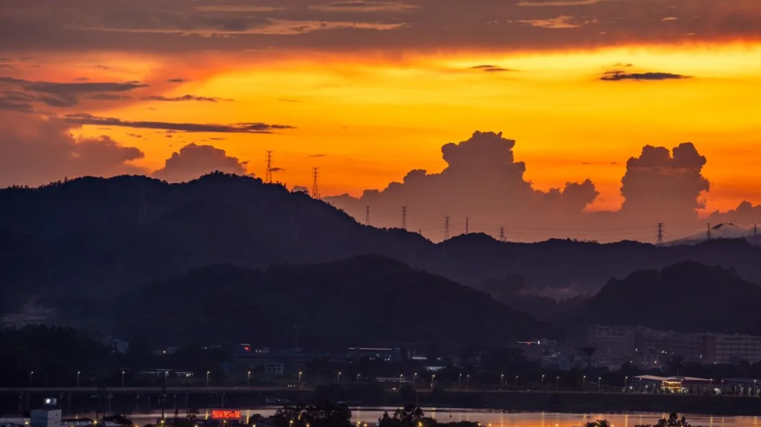 Sunset splendor | Discover Huizhou
