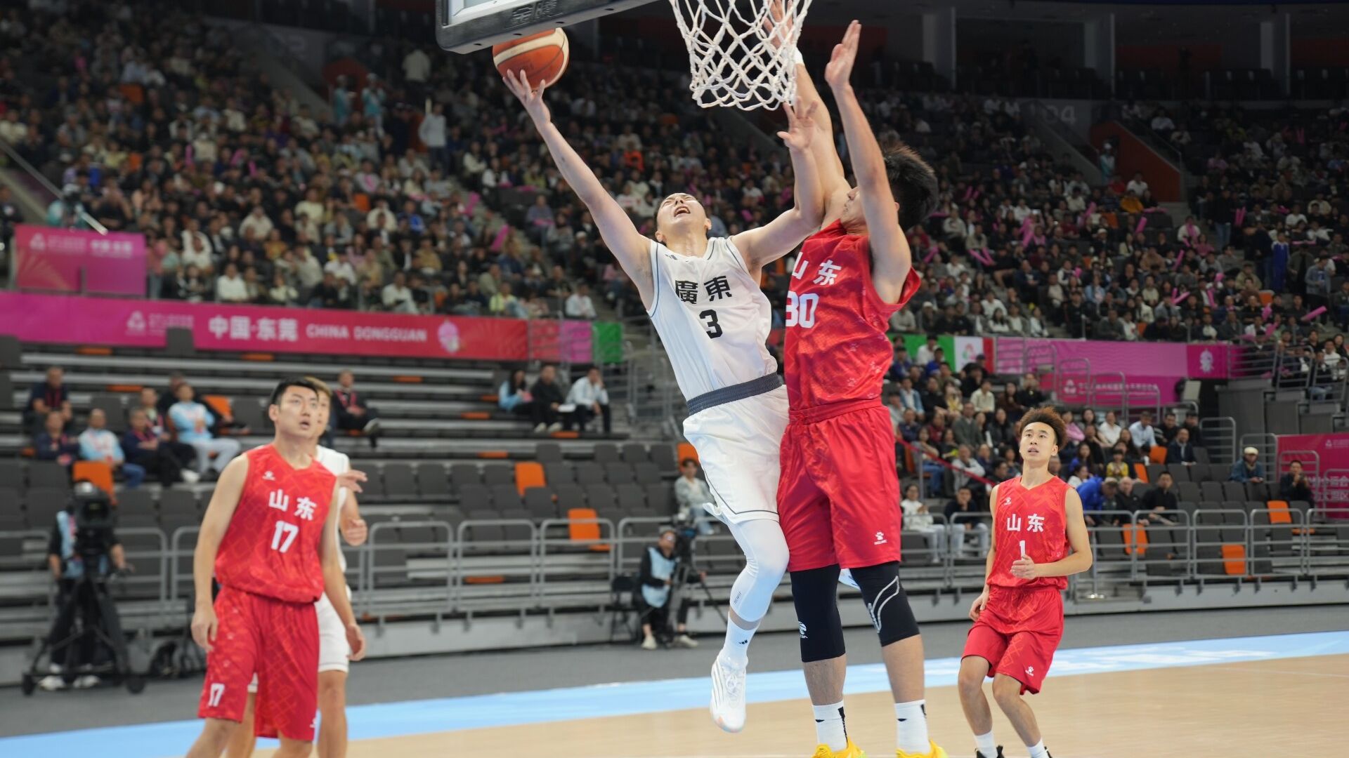 图集｜广东男篮全运首秀，击败山东迎“开门红”