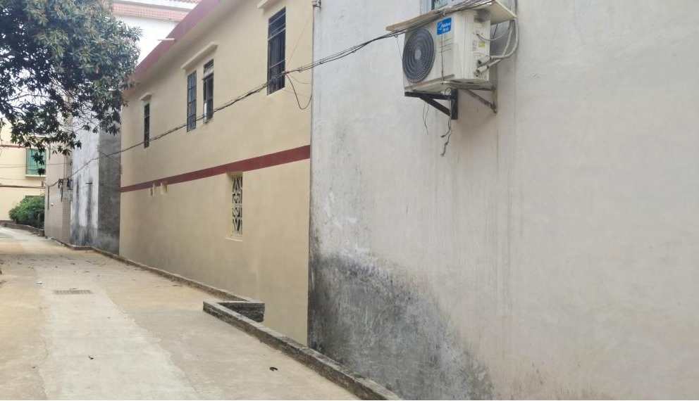 云城区高峰街：告别“蜘蛛网”，绘就“无线美”