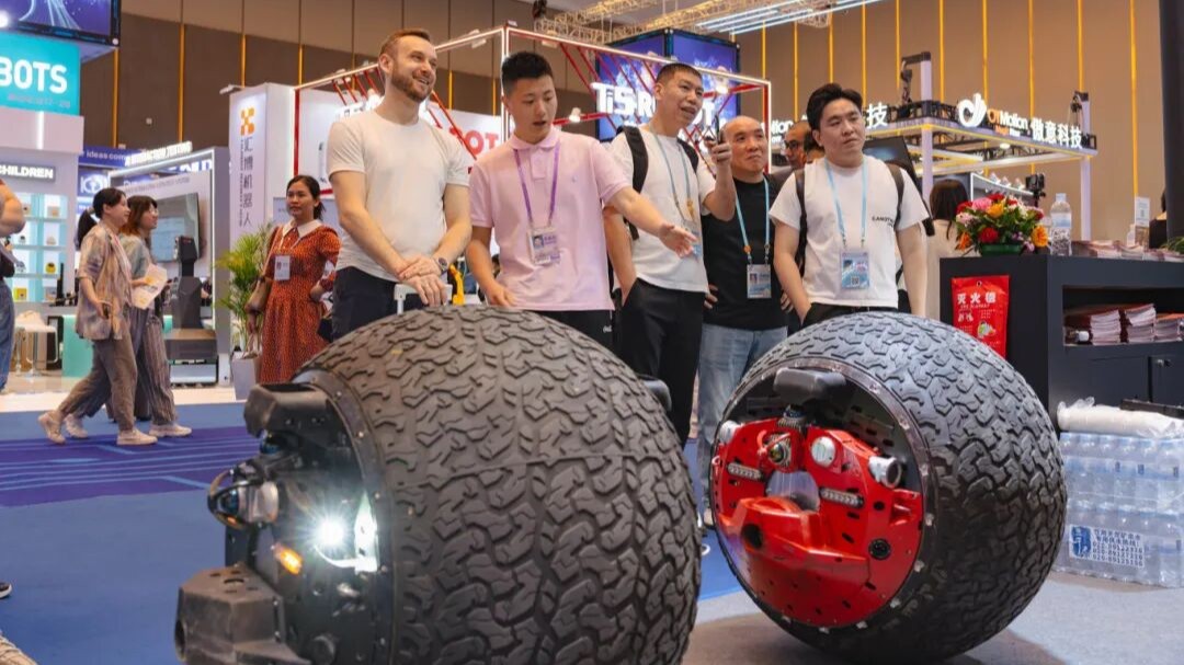 Service robots set to take center stage at Canton Fair