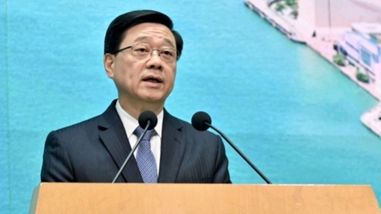 十五运会和残特奥会火种已达香港，李家超：传递路线将展示文化及体育特色