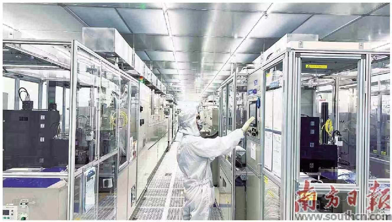 广东微容科技有限公司的车间。南方日报记者 许舒智 摄