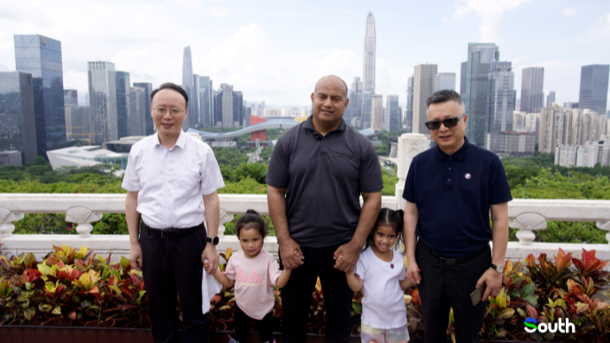 Flowers, songs and new friends: Nauru President's children bond with peers in Shenzhen