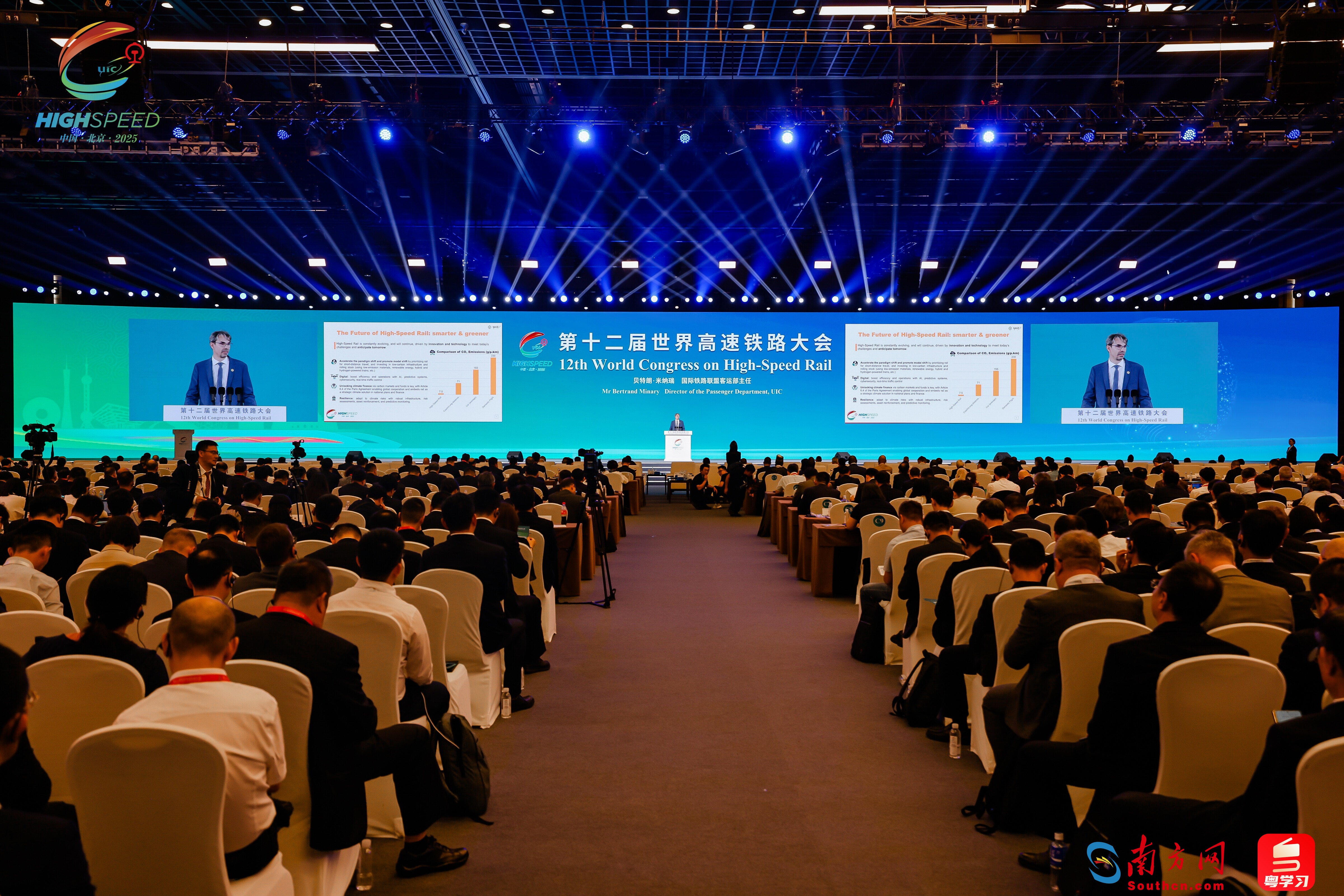 中国高铁的总运营里程达到48,000公里，占全球高