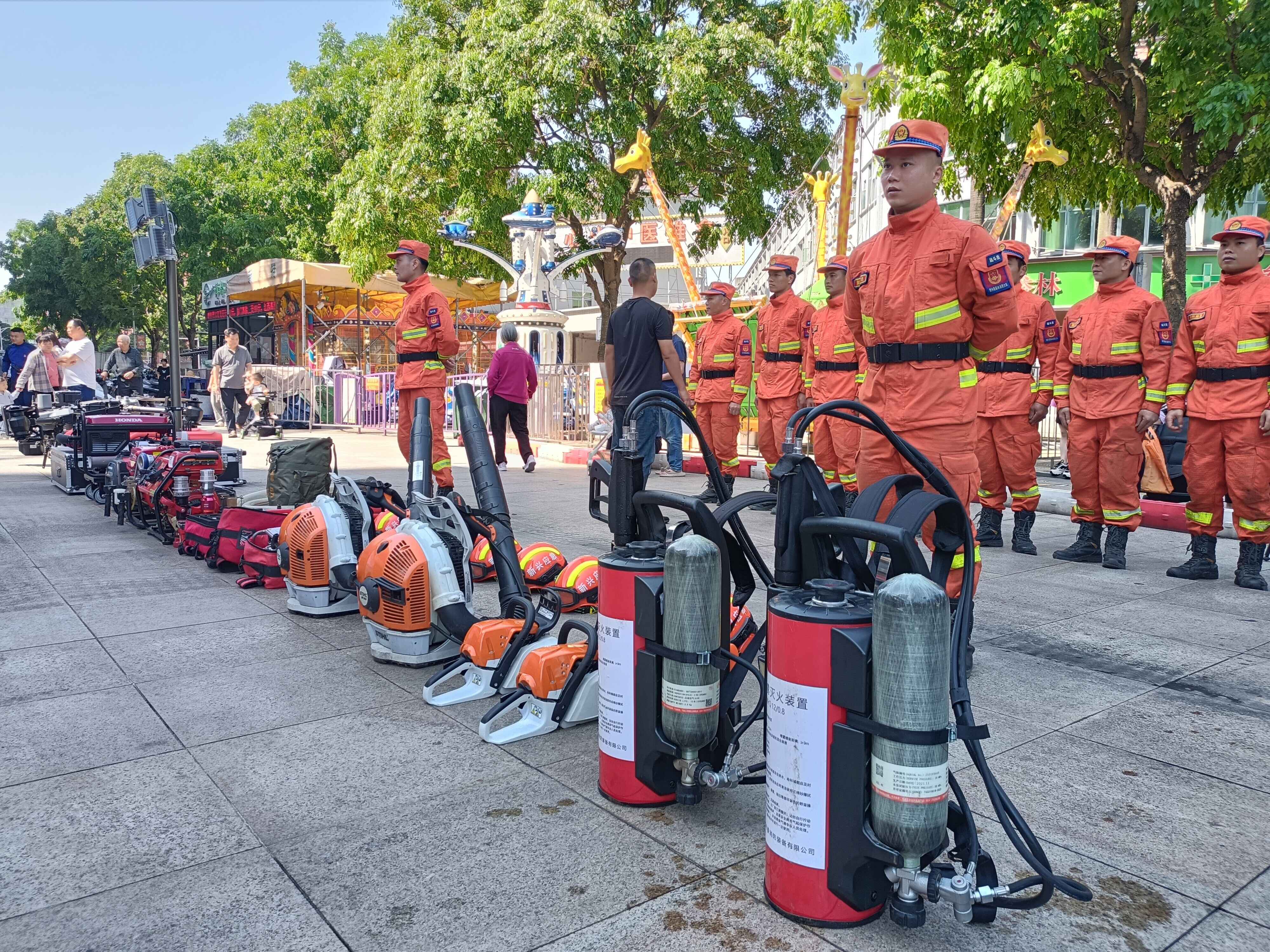 云浮市举办第17个全国防灾减灾日宣传活动
