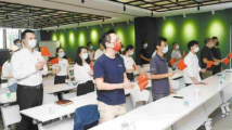 前海深港青年梦工场:深港创业青年搭上祖国发展快车 前海深港青年梦工场:深港创业青年搭上祖国发展快车