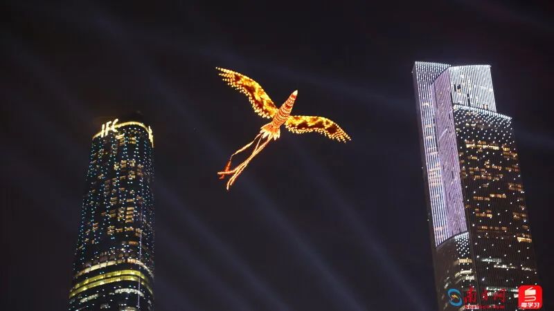 图3:2023年广州国际灯光节现场 图源：南方网