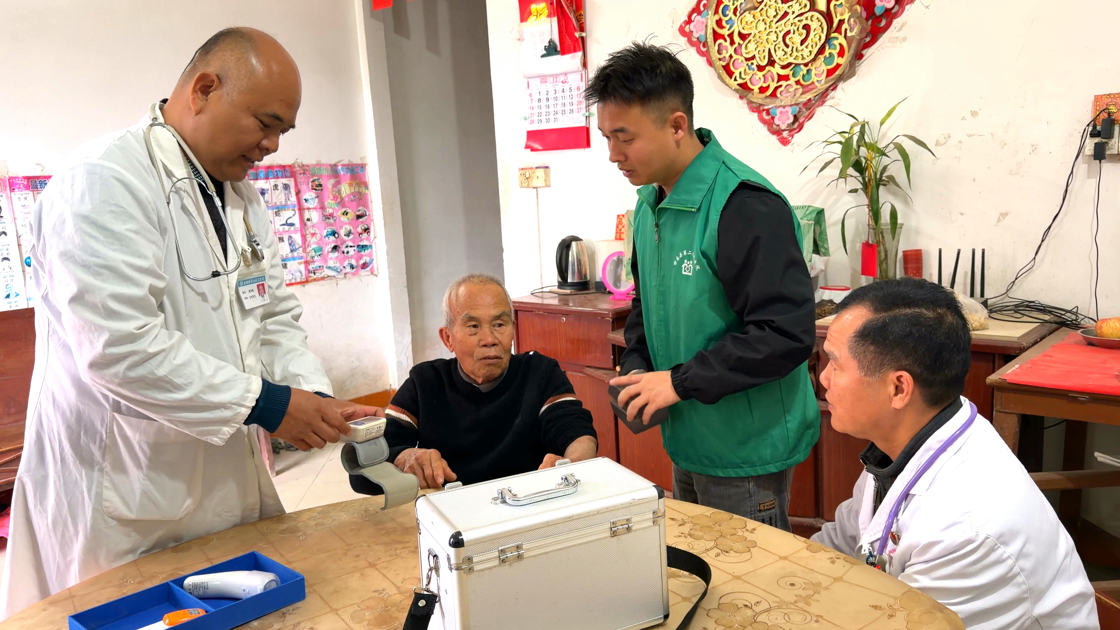 学习贯彻党的二十届四中全会精神·四中全会精神在基层丨郁南县连滩镇：探索基层医防融合新路径