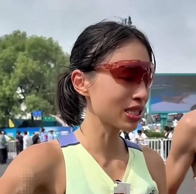 张水华。 张水华。