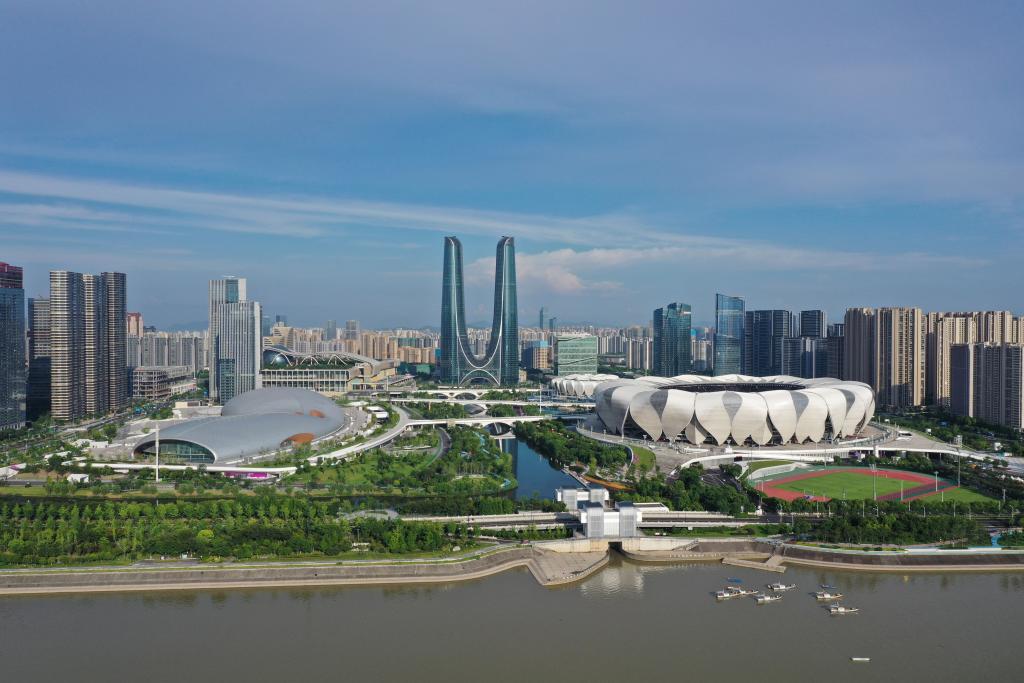 2023年6月28日拍摄的杭州奥体中心体育场馆群（无人机照片）。新华社记者黄宗治 摄