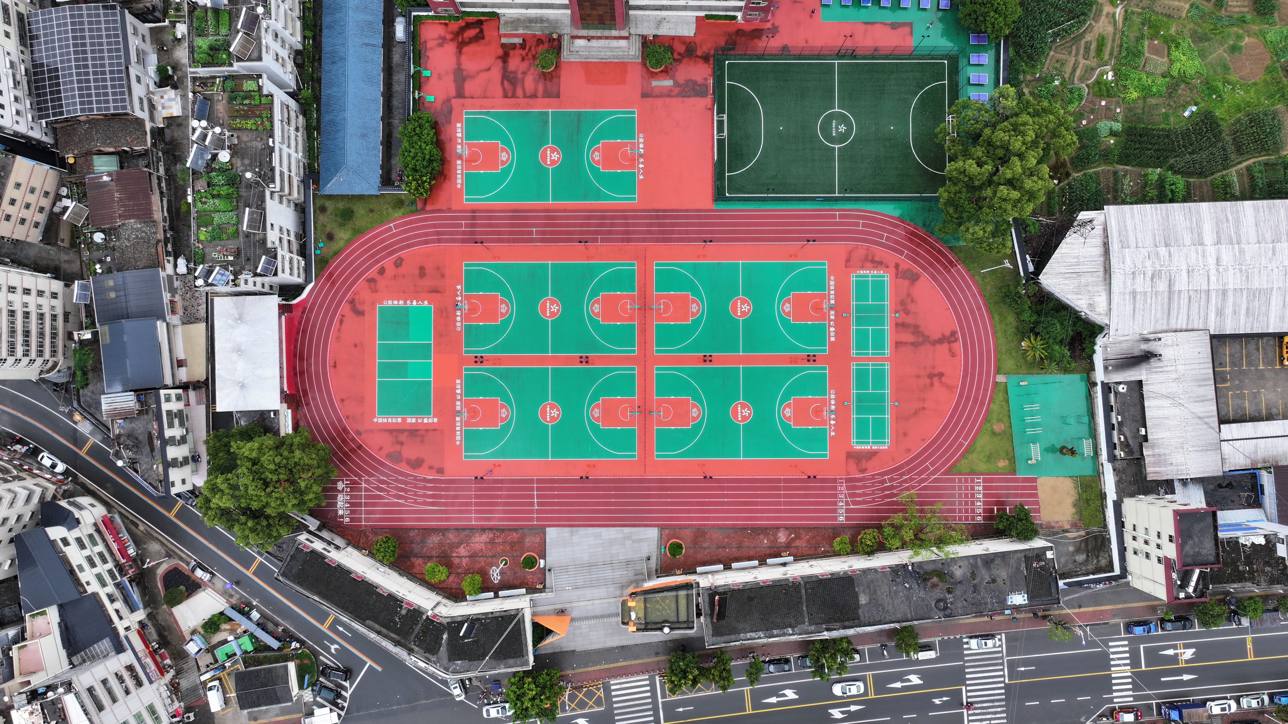 龙川县麻布岗中学
