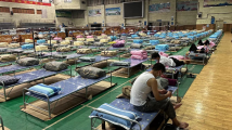 走访广州海珠区快递员临时安置点 走访广州海珠区快递员临时安置点