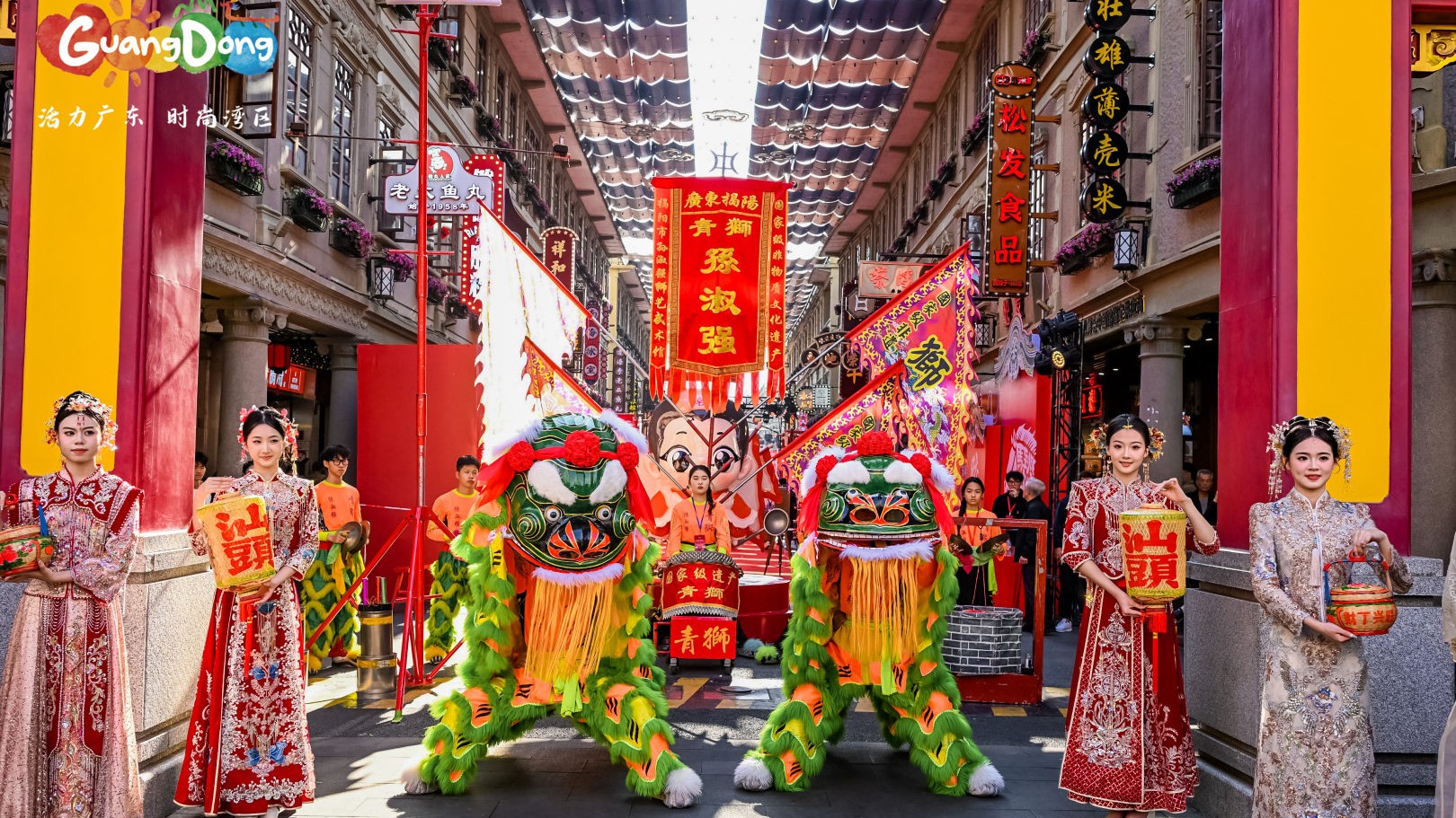 春节到广东过“暑”假｜百位国际达人在汕头“沉浸式过大年”