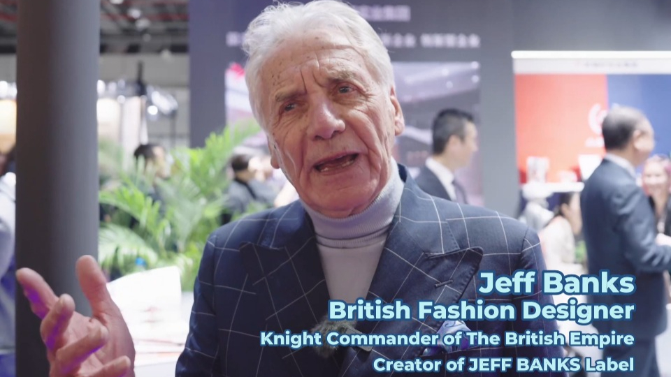 British fashion designer Jeff Banks shows up at the Fashion Fair in Dongguan