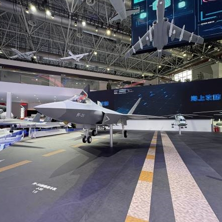 J-35 Model debuts at China International Aviation & Aerospace Exhibition