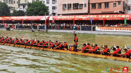 扒龙舟啦！12支龙舟队在广州千年古村车陂竞渡迎端午
