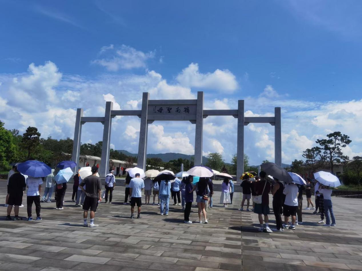 打卡茂名隋谯国夫人冼氏墓