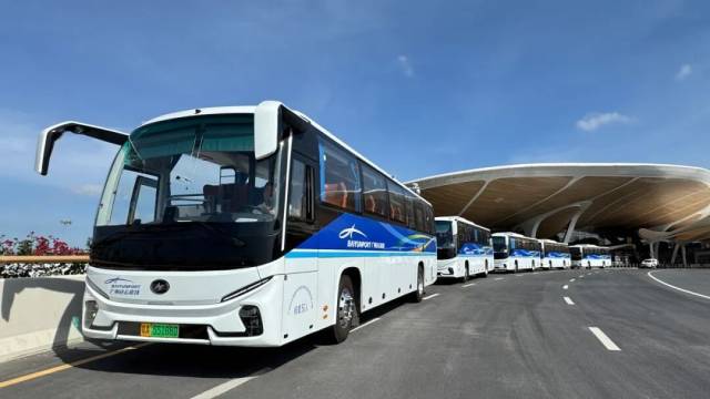 New sightseeing bus opens for Guangzhou airport T3