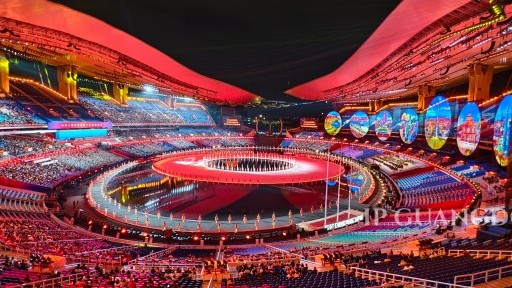 Beyond the media gaze: public's account of the National Gala