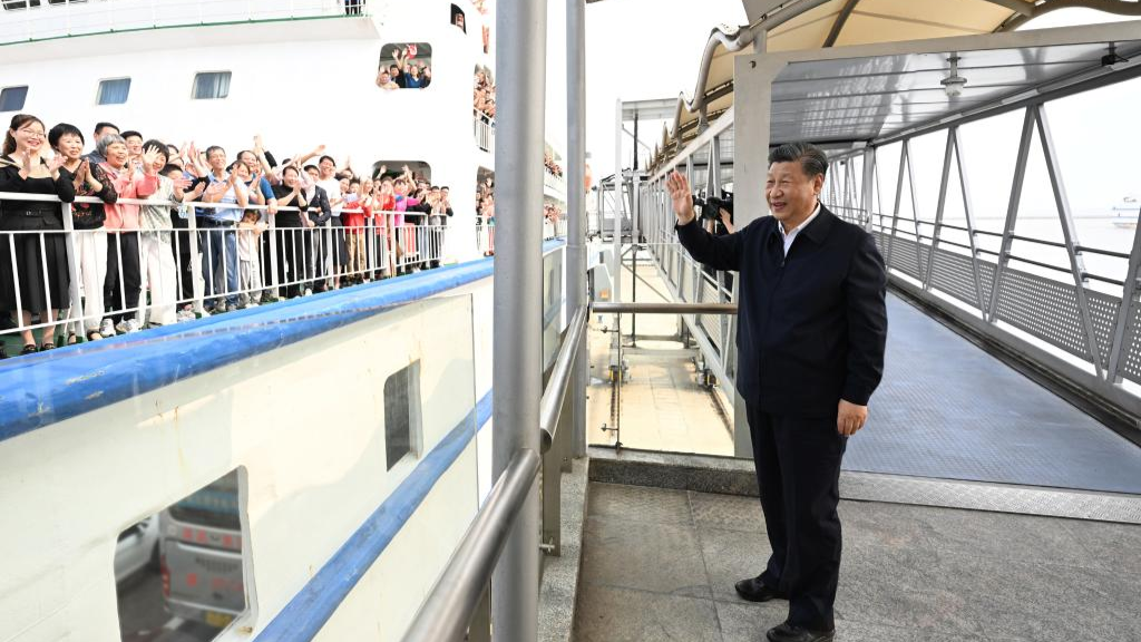 Xi stresses deepening reform, expanding opening up, advancing Chinese modernization