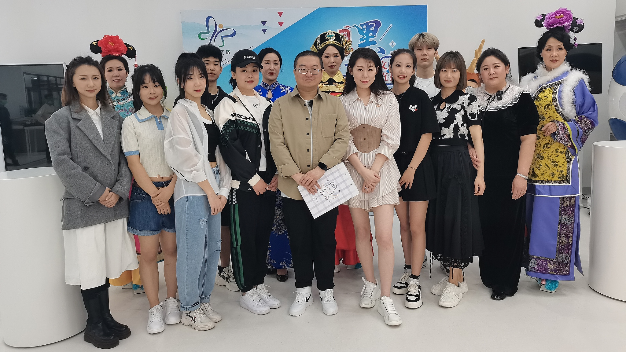 音乐会等纷纷走上"云端" 为学问产业数字化发展探新路 音乐会等纷纷走上"云端" 为学问产业数字化发展探新路