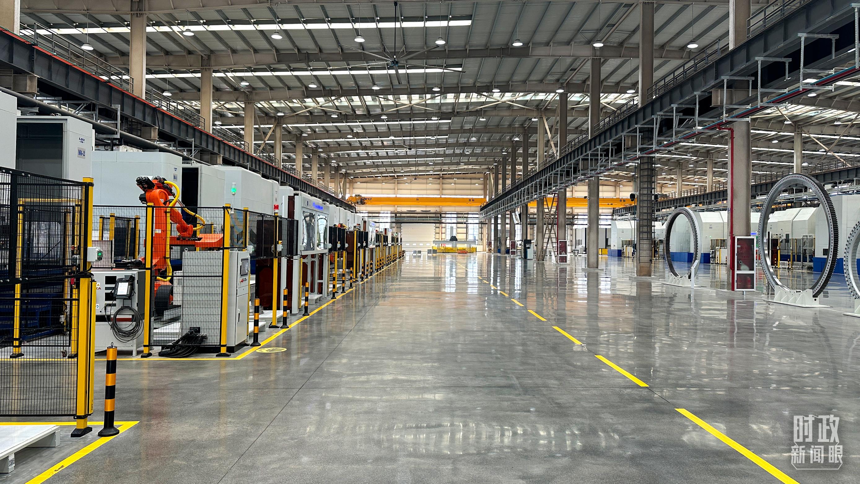 △洛轴智能工厂。(总台央视记者赵化拍摄)
