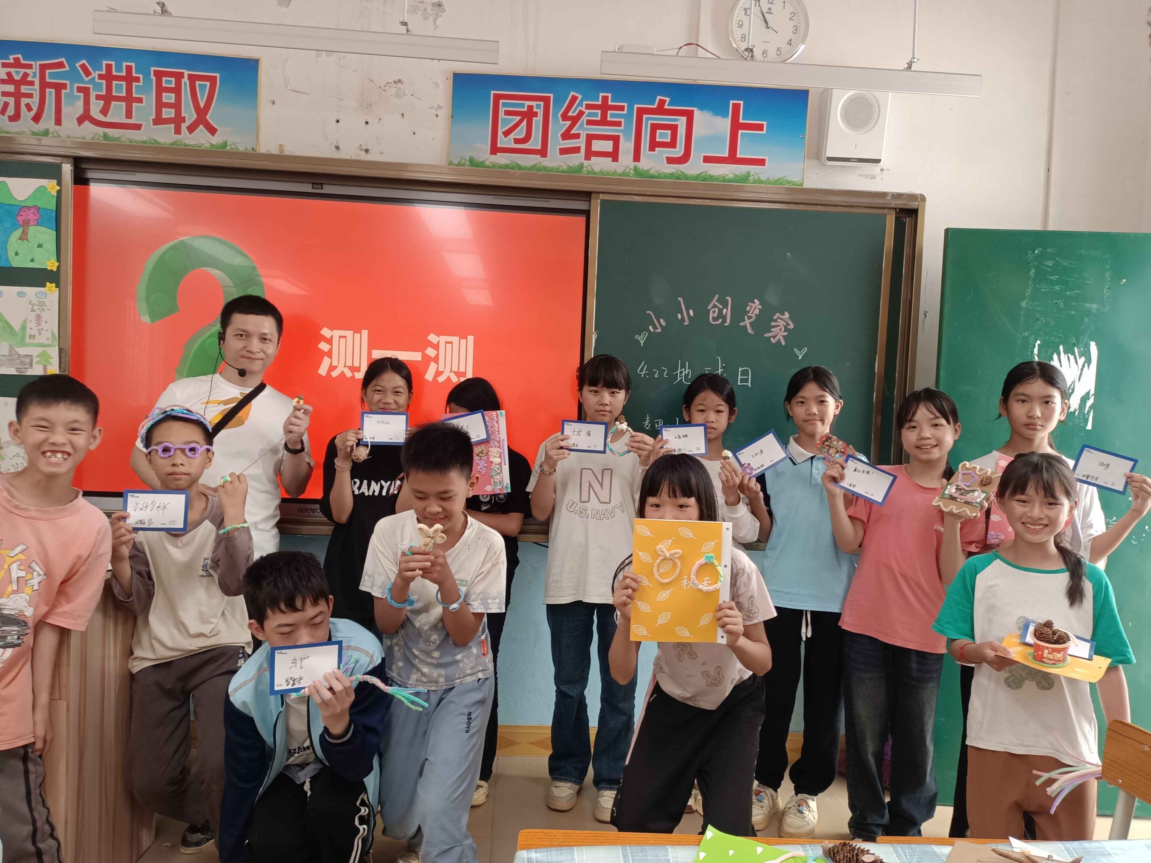 云安区富林镇：阅读相伴，书香满园