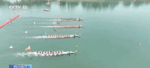 6月18日，四川内江拉开龙舟公开赛序幕。