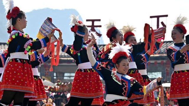 Qingyuan Liannan brings Yao culture to life at vibrant singing party