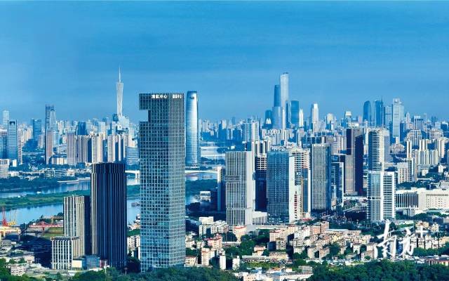 广州海丝城。 邓志伸 摄