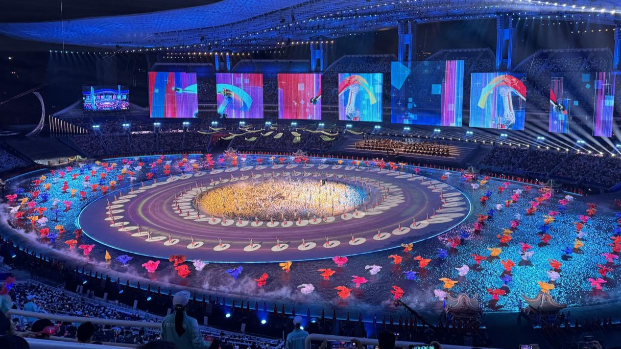 南粤健儿竞风流 湾区盛会谱新章