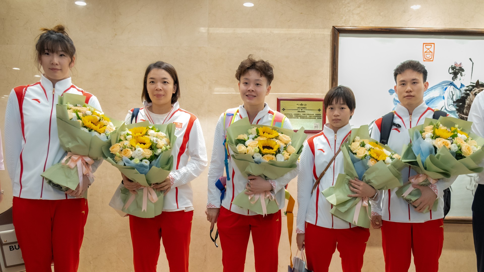 Guangdong Olympians return home after record-breaking performance