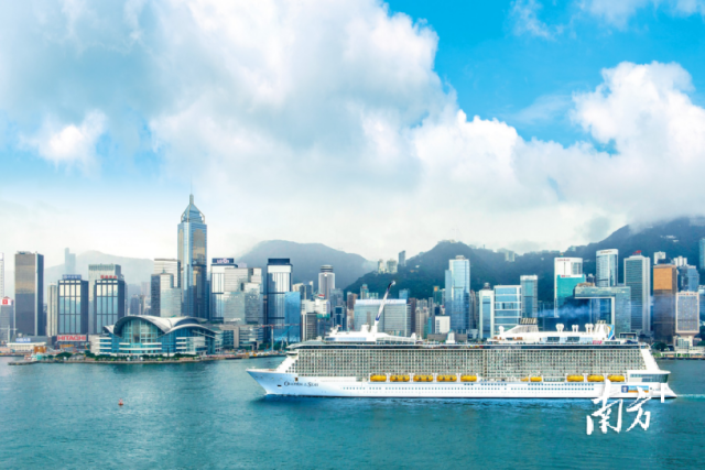 停靠在香港母港的皇家加勒比国际游轮“海洋礼赞号”。官网图