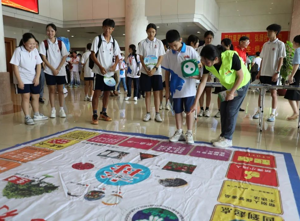 禁毒研学进警营，侨港青年齐禁毒